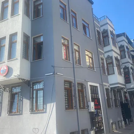 Отель Aras Life Pansiyon Стамбул