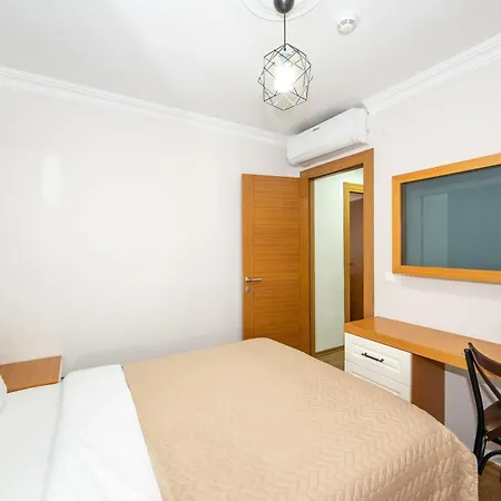 Aras Life Hotel