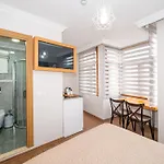 Aras Life Hotel
