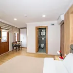 Hotell Aras Life Istanbul