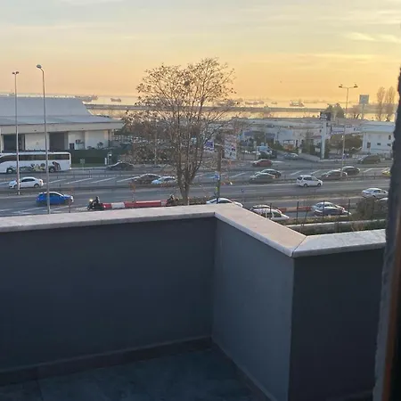 Aras Life Pansiyon Istanbul