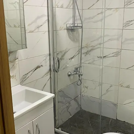 Aras Life Pansiyon 3*