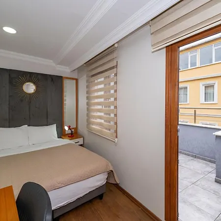 Aras Life Hotel 3*