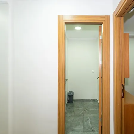 Aras Life Hotel